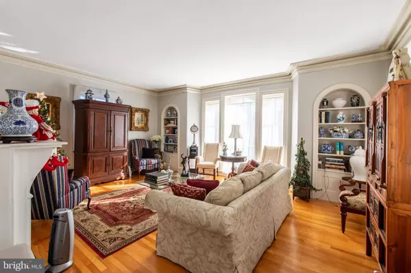 251 CHEROKEE ST, Bethlehem, PA 18015