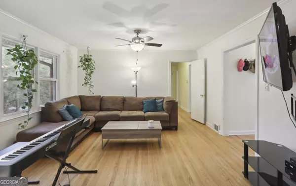 2876 Old Norcross RD, Tucker, GA 30084