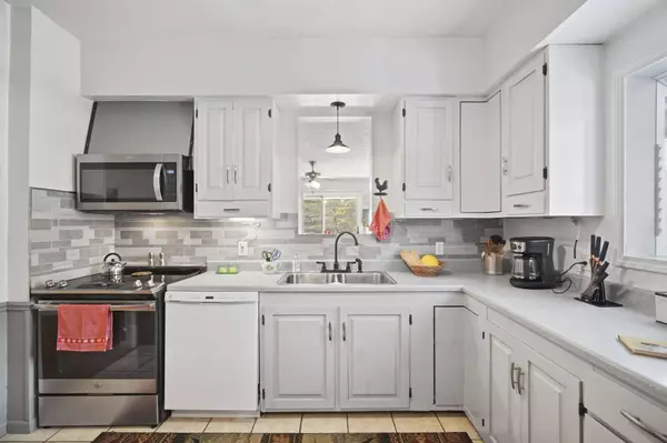 11125 Battle Creek Highway, Bellevue, MI 49021