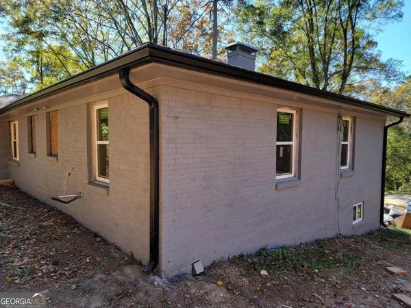 2885 Dale Creek DR NW, Atlanta, GA 30318