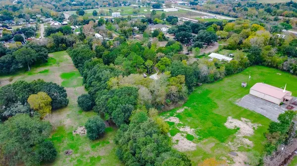 4219 Mark Terrace, Fresno, TX 77545