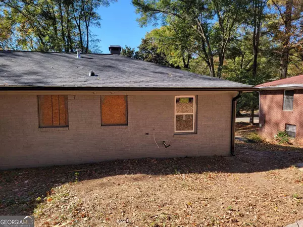 2885 Dale Creek DR NW, Atlanta, GA 30318