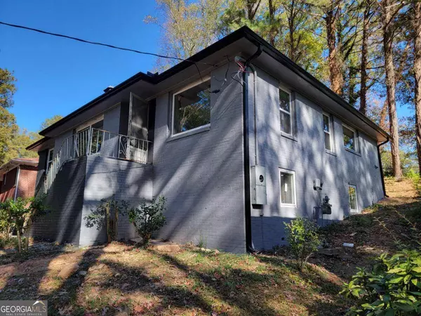 2885 Dale Creek DR NW, Atlanta, GA 30318