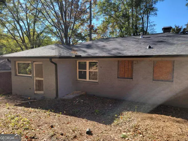 2885 Dale Creek DR NW, Atlanta, GA 30318