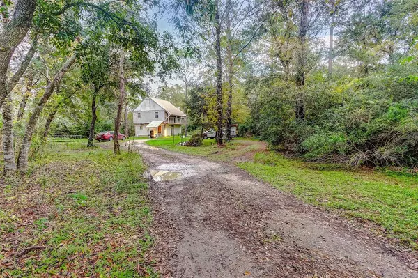 4219 Mark Terrace, Fresno, TX 77545