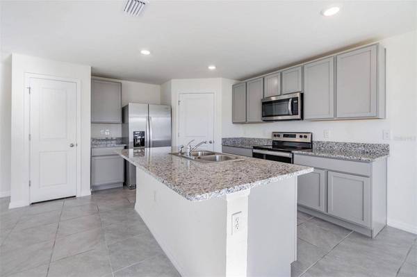 16847 DELIA ST, Wimauma, FL 33598