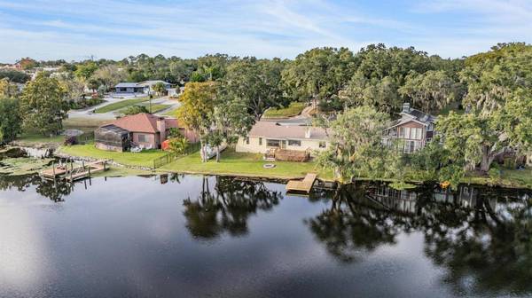 5413 RIVERHILLS DR, Temple Terrace, FL 33617