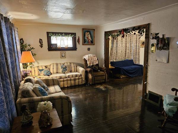 2525 W Hadley STREET #2527, Milwaukee, WI 53206