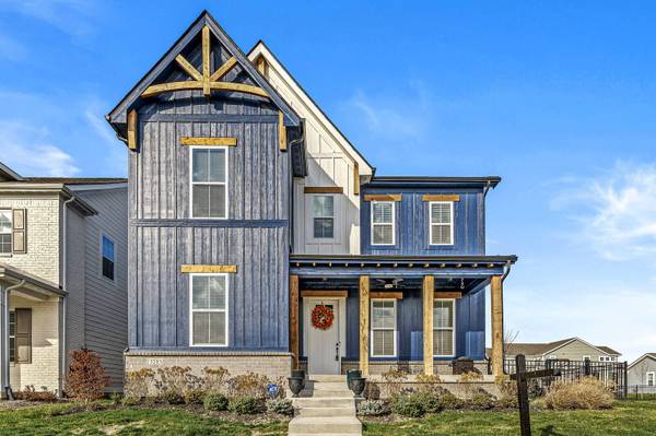 15285 Fairlands DR, Westfield, IN 46074