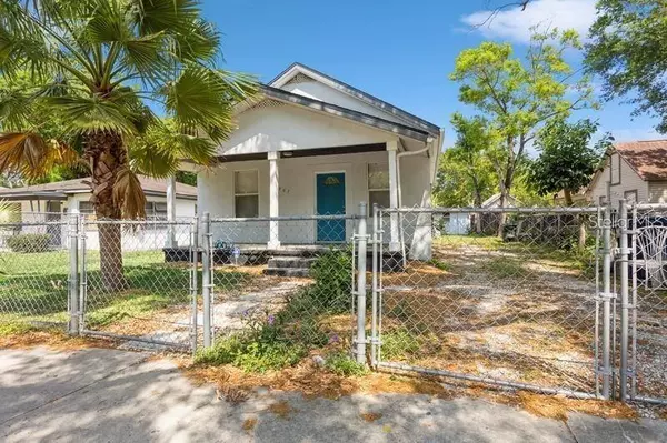 1907 W SAINT JOHN ST, Tampa, FL 33607