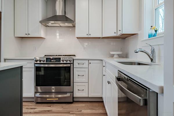 6 Camden Drive, Kennebunk, ME 04043