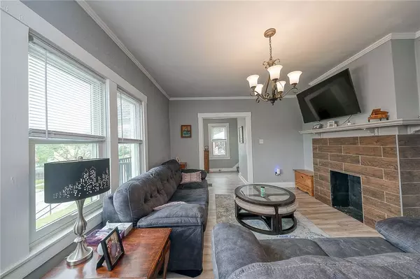 5107 Interboro Ave, Pittsburgh, PA 15207