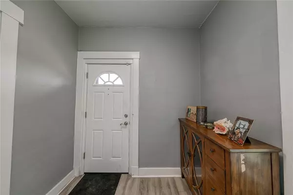 5107 Interboro Ave, Pittsburgh, PA 15207