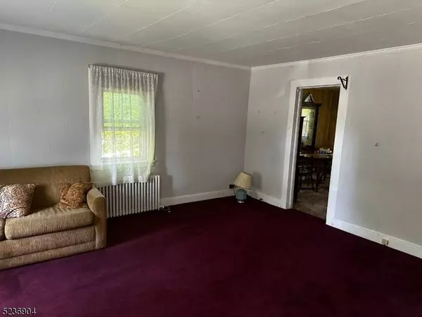 63 Hamilton St, Somerville Boro, NJ 08876