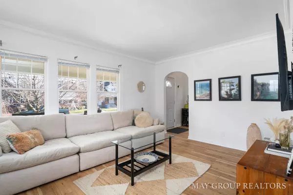 1435 Jennette NW Avenue, Grand Rapids, MI 49504