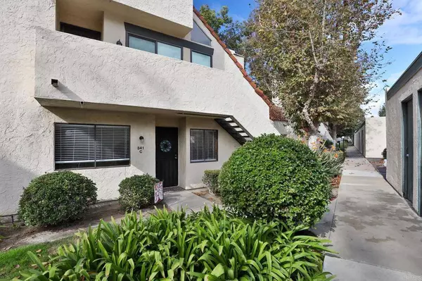 341 N Melrose DR #C, Vista, CA 92083