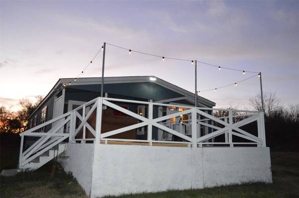 252 Barker Road, Ennis, TX 75119