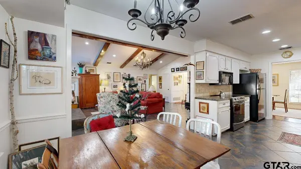 509 Carriage Dr, Tyler, TX 75703