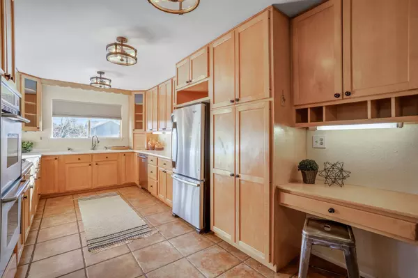 3172 Woodland, Los Alamos, NM 87544