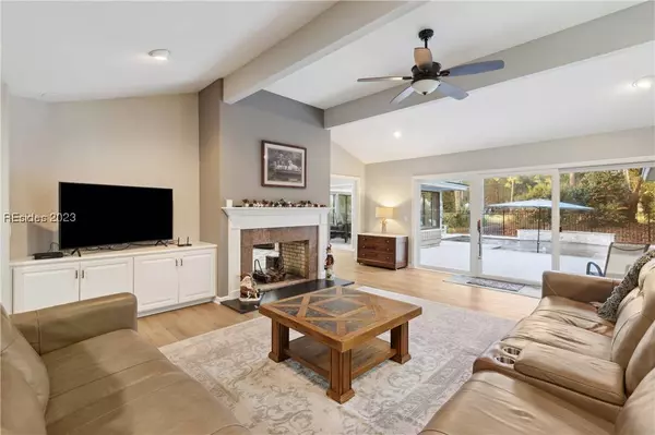 21 Oyster Bay PL, Hilton Head Island, SC 29926