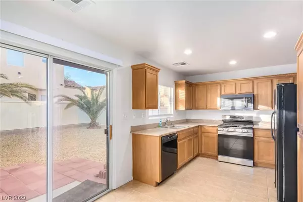 7531 Desert Lupine Street, Las Vegas, NV 89139