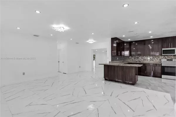 14530 NW 12th Ave, Miami, FL 33168