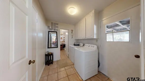 509 Carriage Dr, Tyler, TX 75703