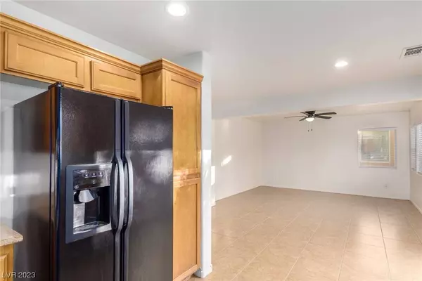 7531 Desert Lupine Street, Las Vegas, NV 89139