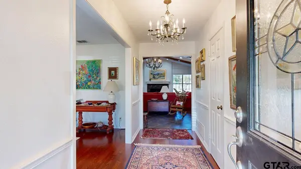 509 Carriage Dr, Tyler, TX 75703