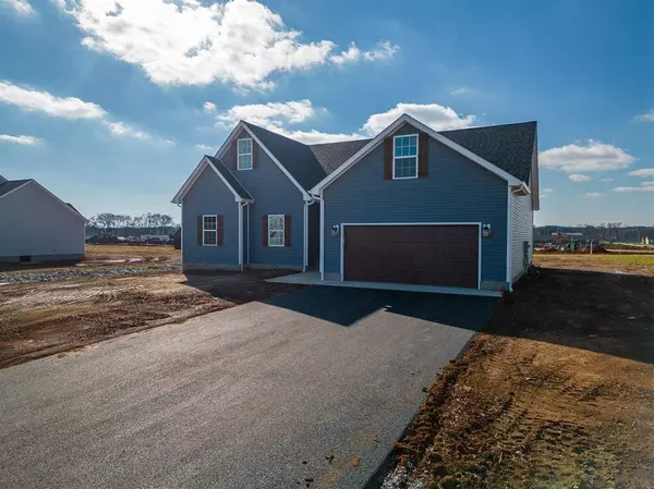 102 McCutchen Court, Auburn, KY 42206