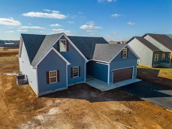 102 McCutchen Court, Auburn, KY 42206