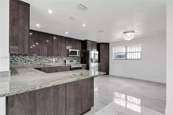 14530 NW 12th Ave, Miami, FL 33168