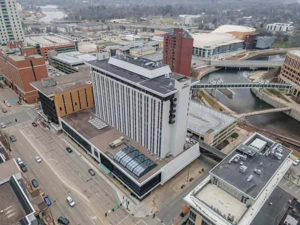 220 Broadway AVE S #15, Rochester, MN 55904