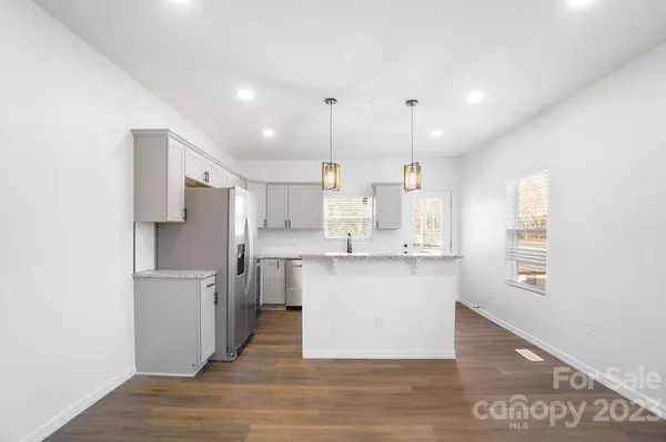 123 Duff ST, Gastonia, NC 28054