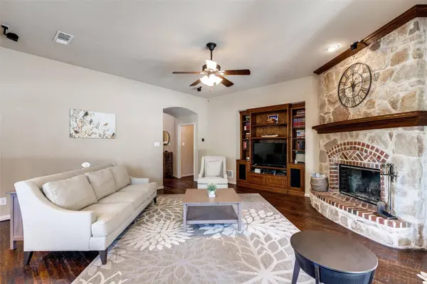 909 Maybach Court, Mckinney, TX 75071