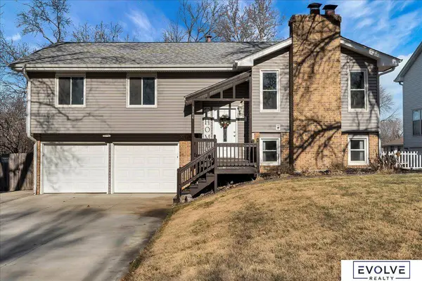 3106 Lynnwood Drive, Bellevue, NE 68123