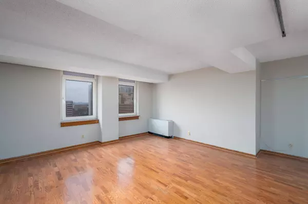 220 Broadway AVE S #15, Rochester, MN 55904