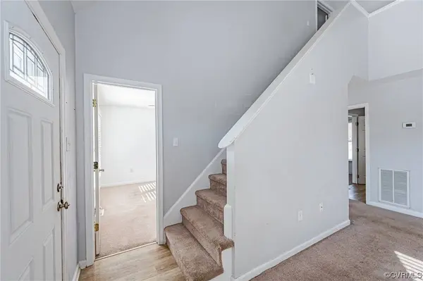 8201 Piper DR, West Point, VA 23181