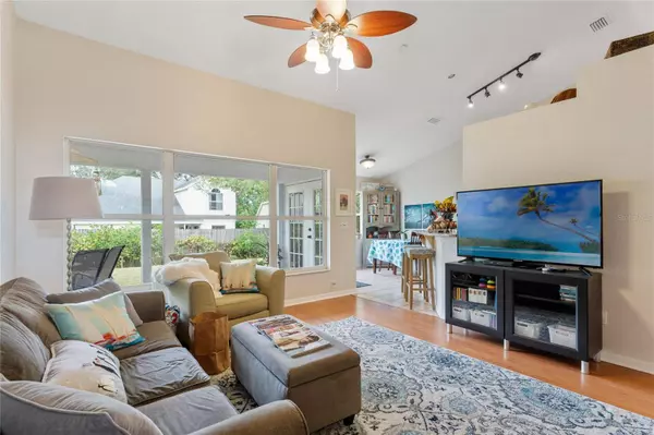 1215 MOSES CREEK CT, Oviedo, FL 32765