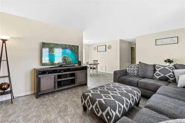 4043 E Sunflower CIR, Labelle, FL 33935