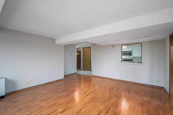 220 Broadway AVE S #15, Rochester, MN 55904