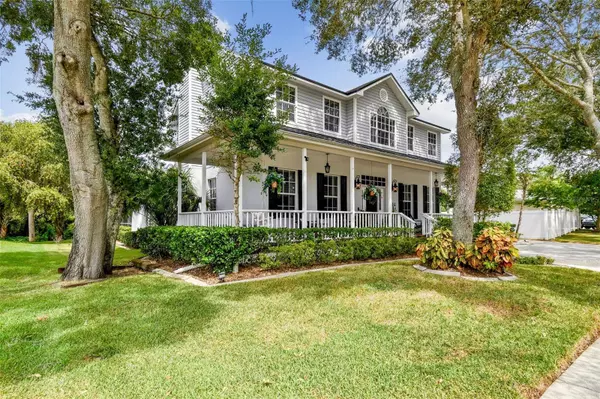 10262 MYRTLE OAK LN, Seminole, FL 33777