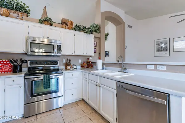 1937 E Fellars Drive, Phoenix, AZ 85022