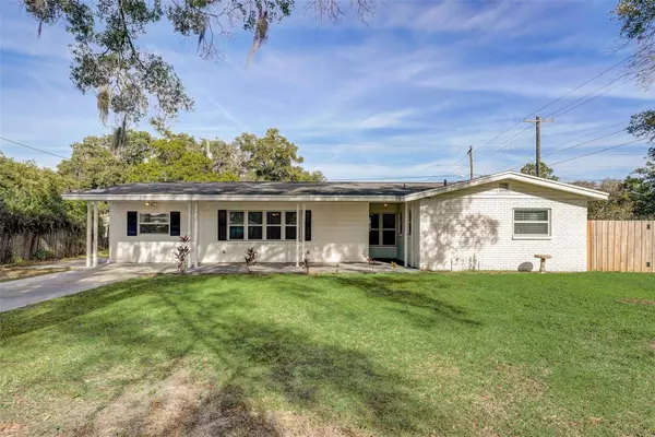 512 SUTTON PL, Brandon, FL 33510