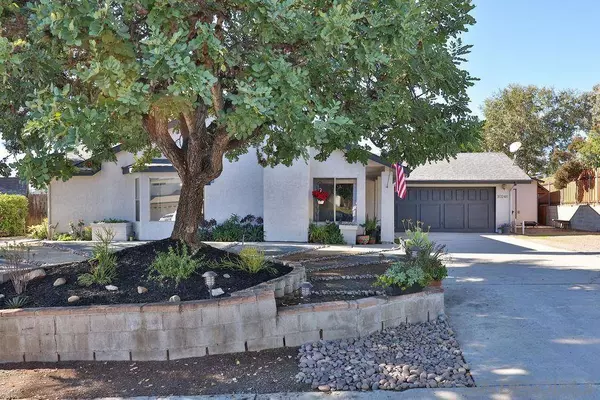 10246 Los Nopalitos, Lakeside, CA 92040