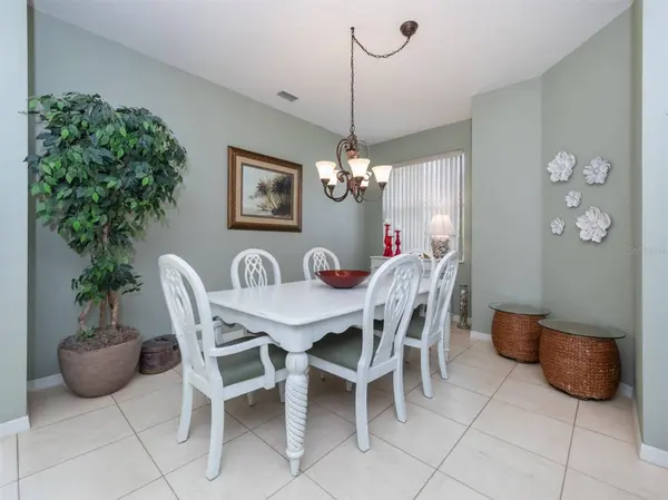 4817 ORANGE TREE PL, Venice, FL 34293