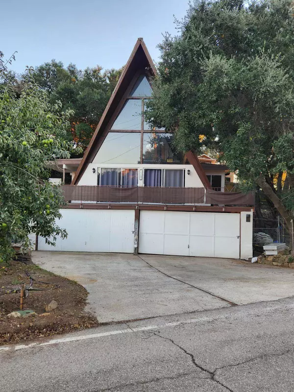 2787 Painted Cave Road, Santa Barbara, CA 93105