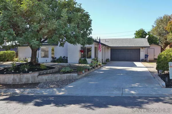 10246 Los Nopalitos, Lakeside, CA 92040