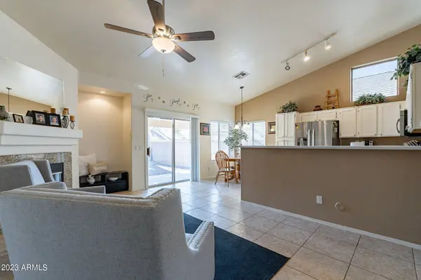 1937 E Fellars Drive, Phoenix, AZ 85022