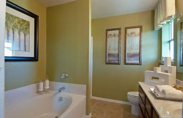 6518 Turnpike, Converse, TX 78109